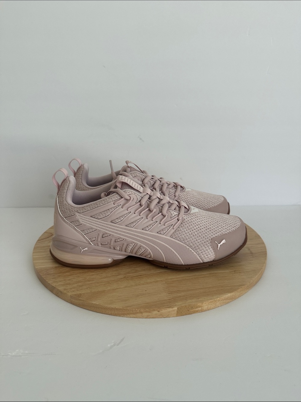 PUMA Voltaic Evo Premium Womens Training Shoes